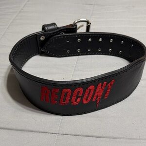 Redcon1 weightlifting belt.